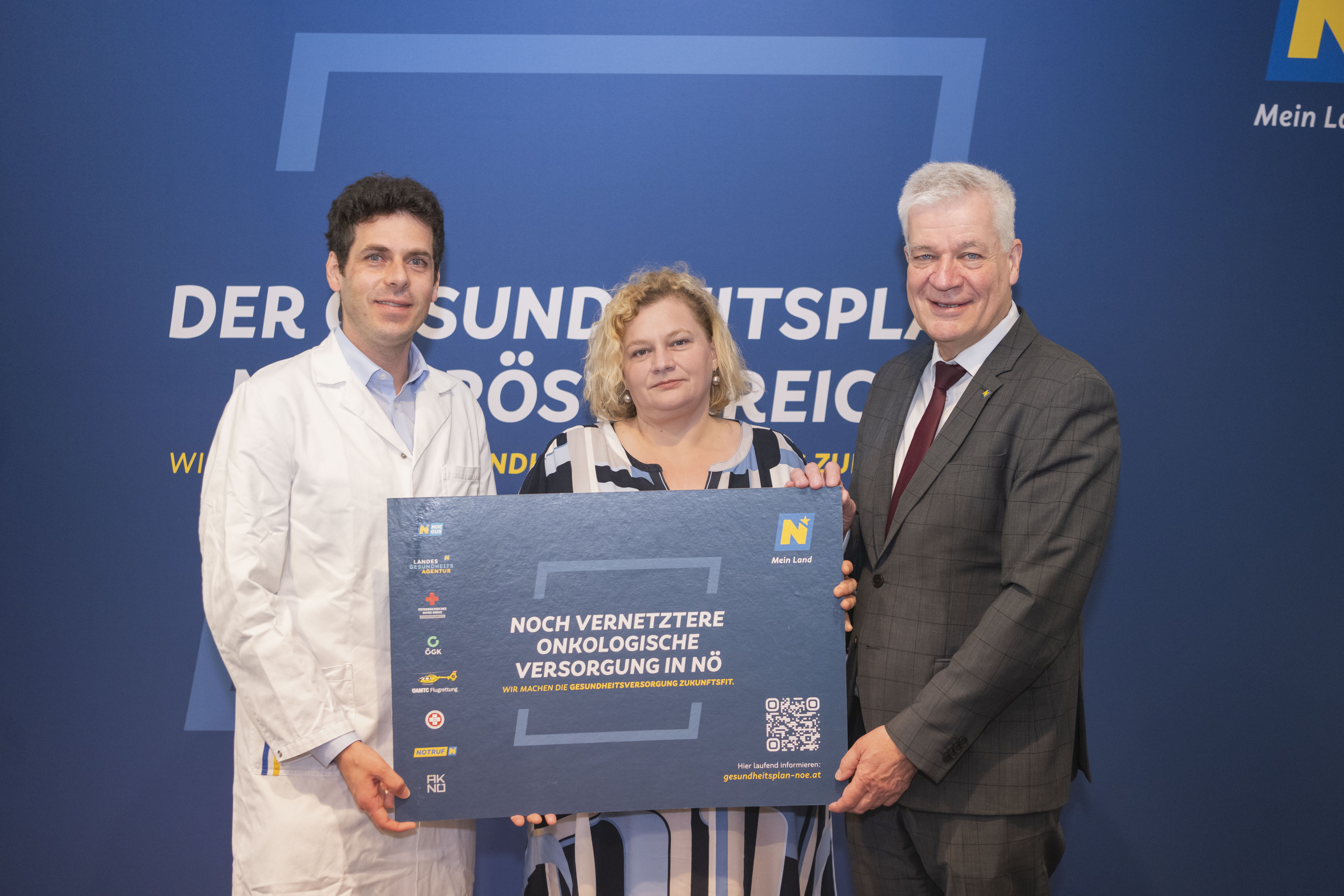 Prim. Singer, Vorständin Bräutigam und Landesrat Kasser